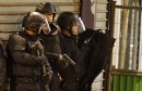 سماع دوي رصاص وانفجارات مع مداهمة الشرطة الفرنسية لمنطقة في باريس
